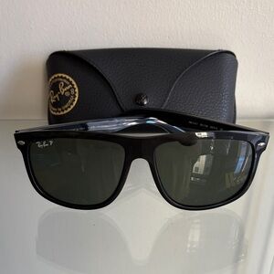 Ray-Ban polarized Classic Black Sunglasses